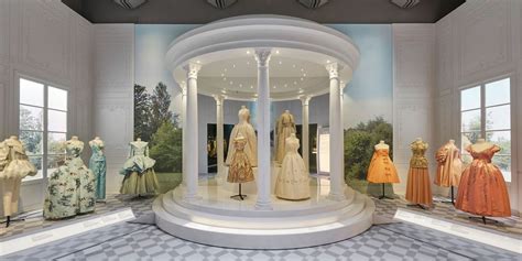 dior exhibition v and a